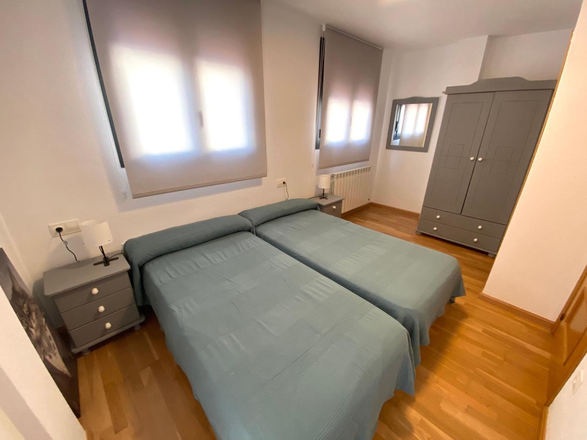Apartamento Centrico Con Garaje Jaca Ngoại thất bức ảnh
